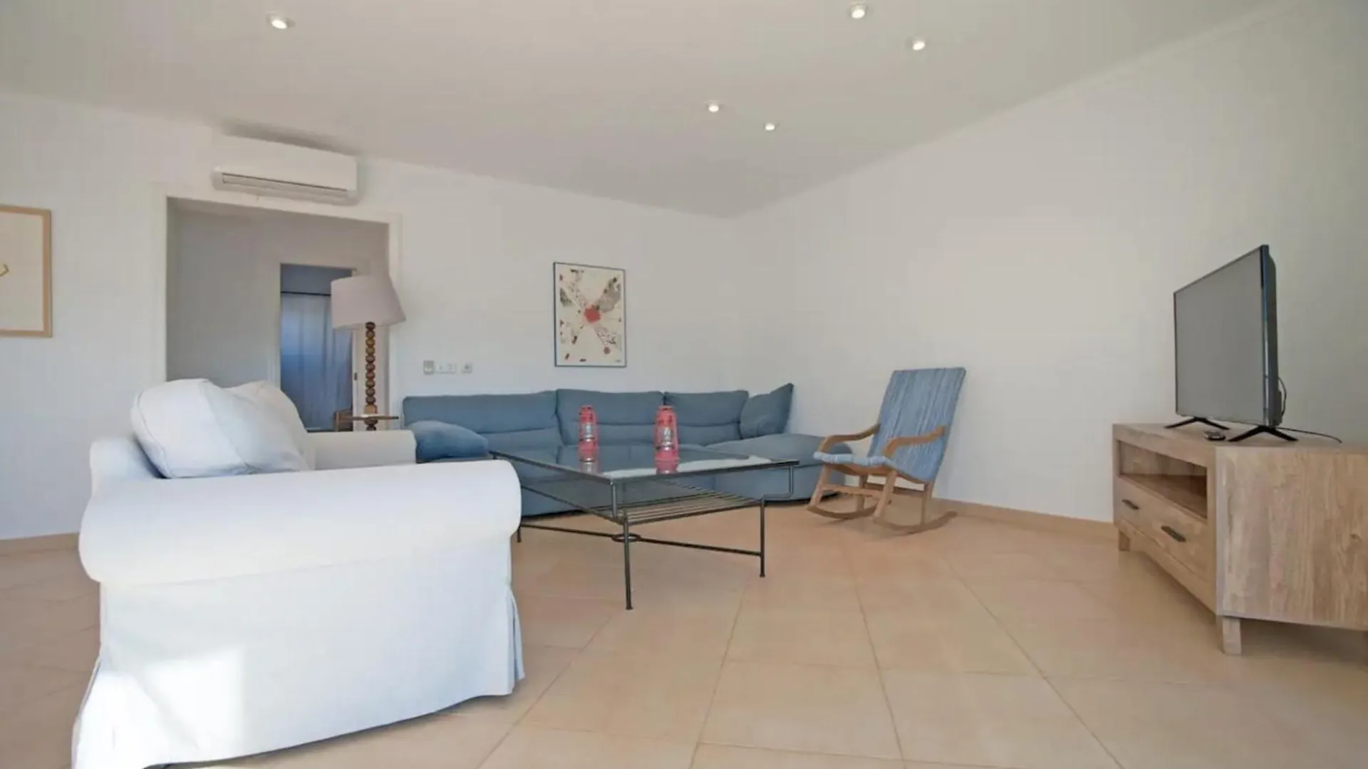 Casa Can Alou Portocolom  Vila